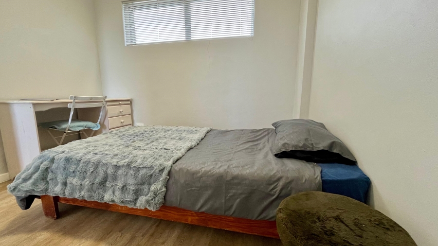 To Let 2 Bedroom Property for Rent in Pinelands Western Cape